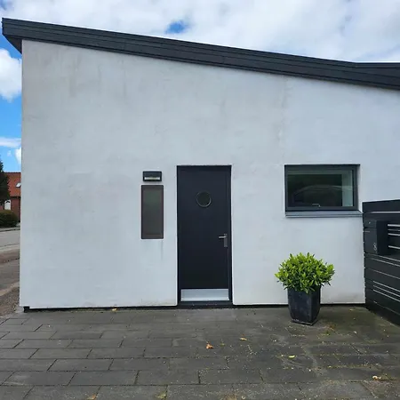 Apartment Modern & Homely - Free Parking *
