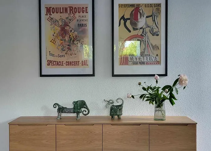 Modern & Homely - Free Parking Апартаменты *